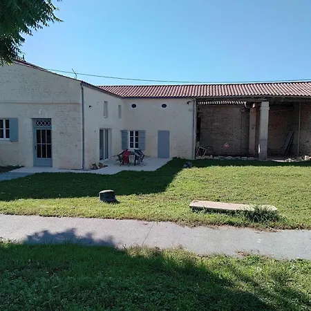 Ty Veron, Labellise Pmr Holiday home Asnieres-la-Giraud